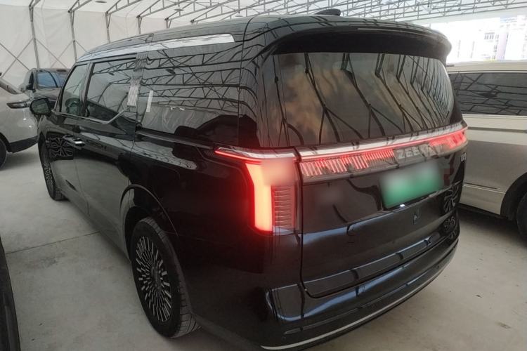 Used Zeekr 009 2022 Revised WE Version
