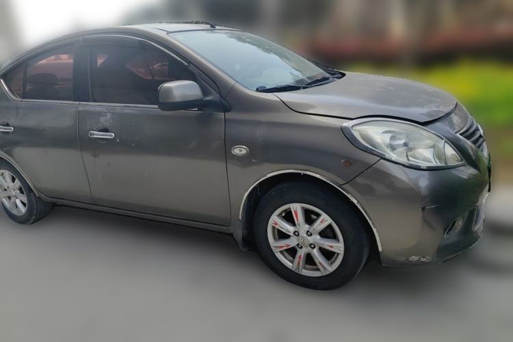 Used Nissan Sunny 2011 1.5XL Manual Deluxe Edition Front Right 45 Deg