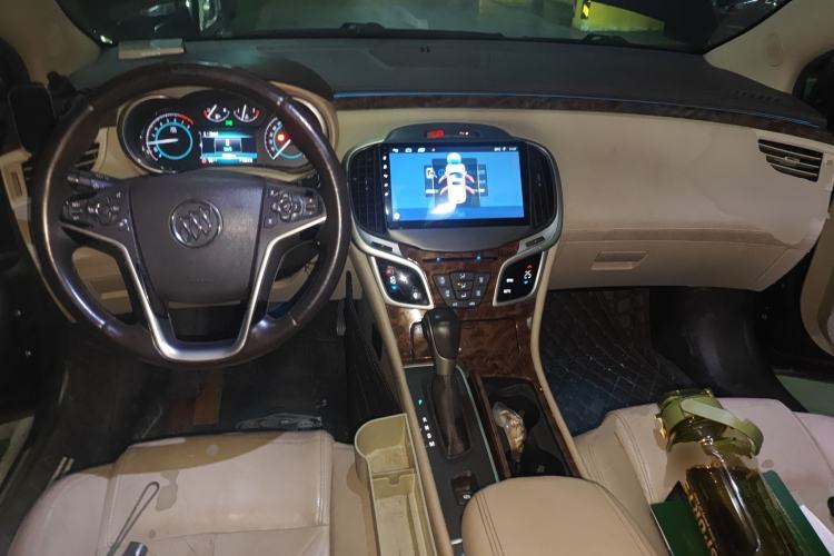 Used Buick LaCrosse 2013 eAssist 2.4L Eco-Friendly Comfort Model
