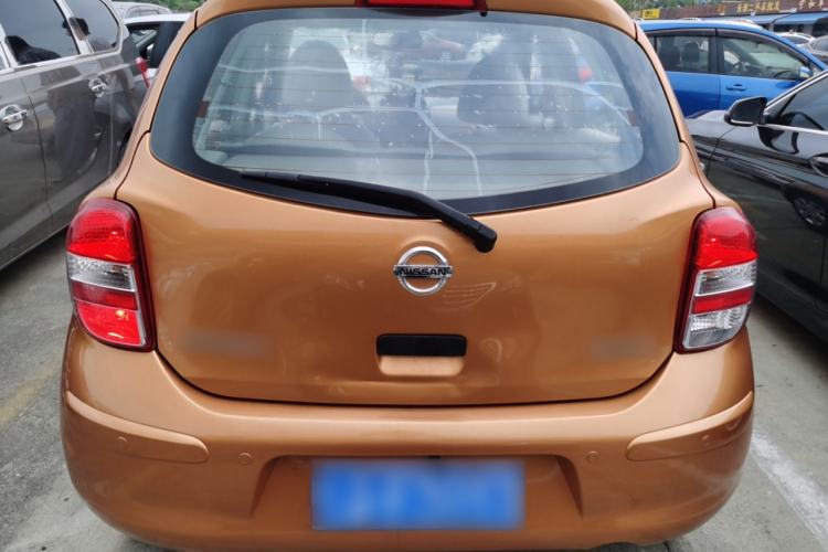 Used Nissan March 2010 1.5L Automatic Easy-Style Version

