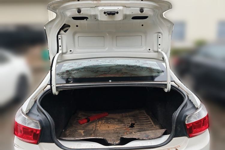 Used Citroen Elysee 2016 1.6L Manual Comfort Model
