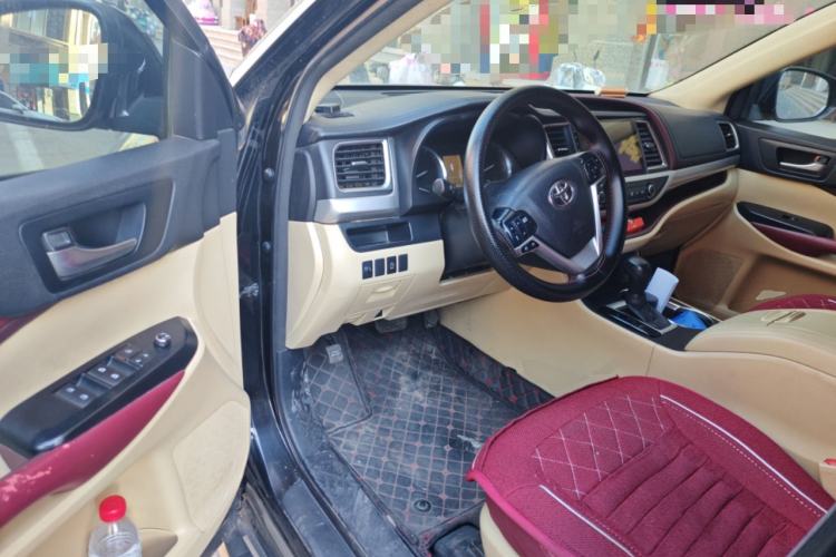 Used Toyota Highlander 2015 2.0T Two-Wheel Drive Elite Edition 7 Seats Driver Seat