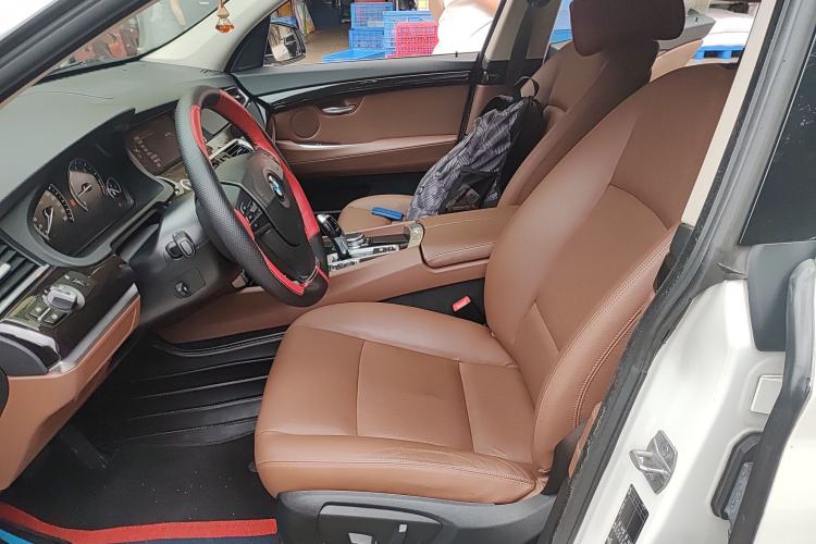 Used BMW 5 Series GT 2015 528i Leading Model