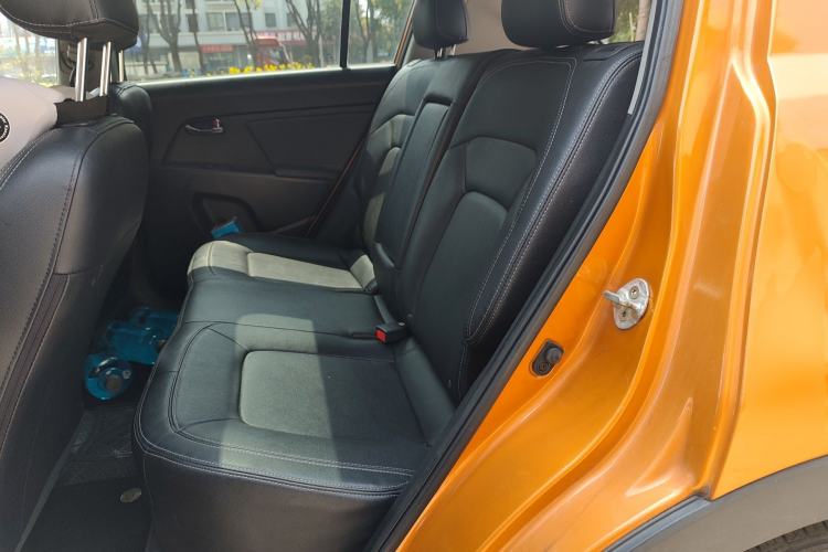 Used Kia Sportage R 2012 2.0L Automatic Two-Wheel Drive NAVI
