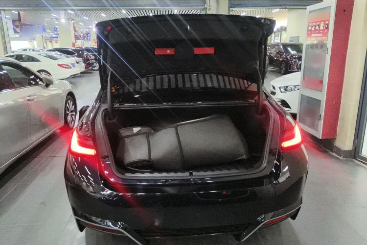 Used BMW i3 2024 eDrive 35 L Trunk