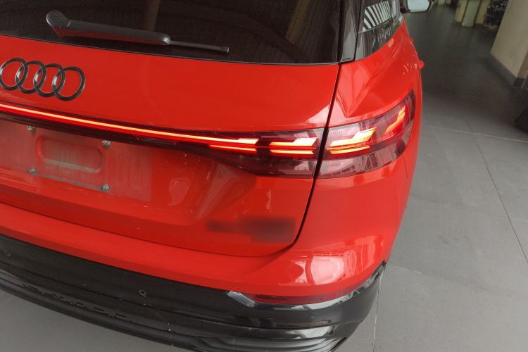 Used Audi Q5 e-tron 2022 50 e-tron quattro edition one Artistic Collection Edition
