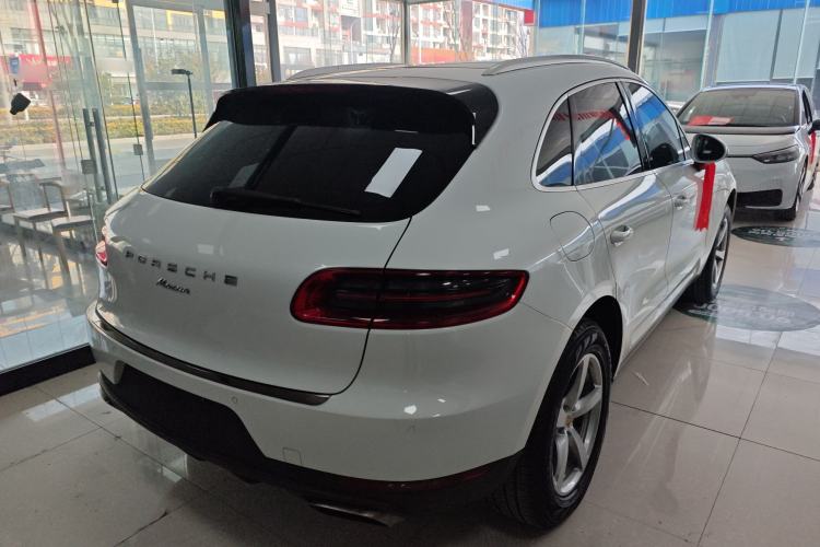 Used Porsche Macan 2014 Macan 2.0T
