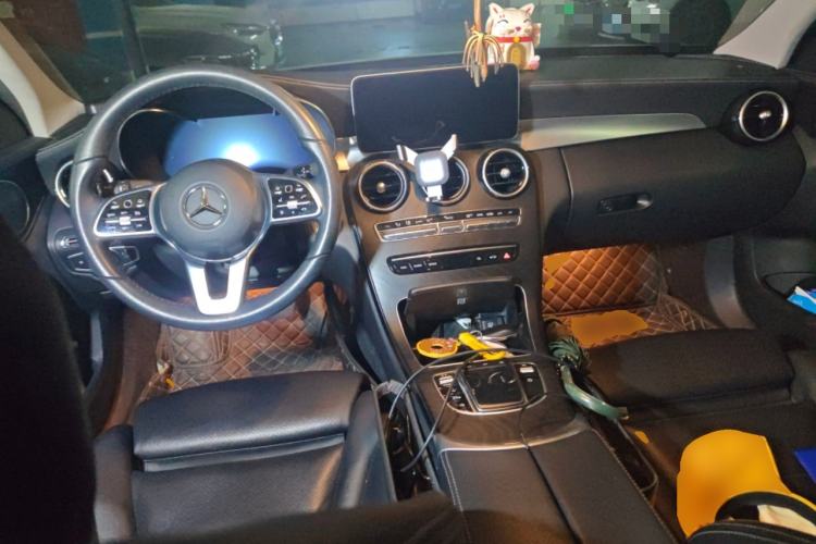 Used Mercedes-Benz C-Class 2019 C 260 L Sport Edition Center Console