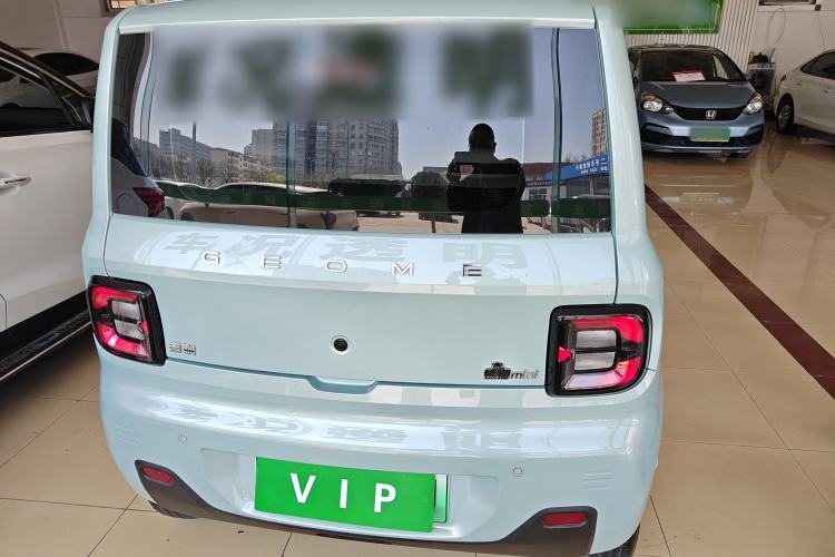 Used Geely Galaxy Panda 2023 Panda Mini 200km Endurance Bear Rear