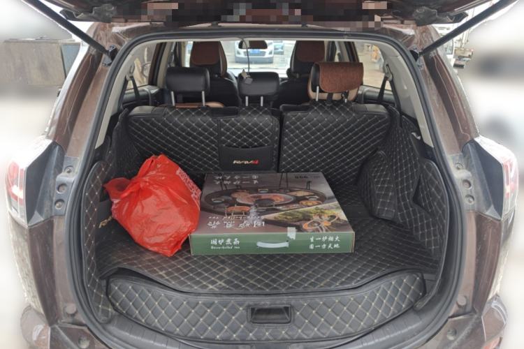 Used Toyota RAV4 2016 2.0L CVT Two-Wheel Drive Comfort Edition China V Standard
