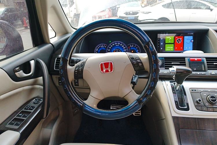 Used Honda Elysion 2012 2.4L VTi Luxury Edition
