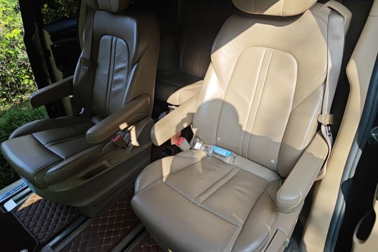 Used Buick GL8 2017 ES 28T Premium Version China V Standard
