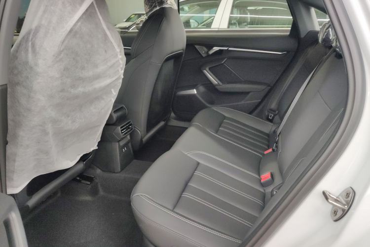 Used Audi A3 2026 A3L Limousine 35 TFSI Enjoyment Edition Left Rear Seat