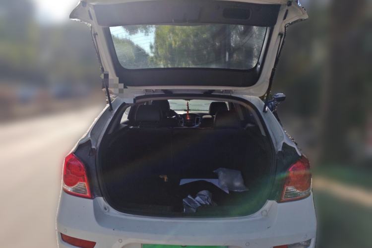 Used Chevrolet Cruze 2013 Hatchback 1.6T Automatic Flagship Model