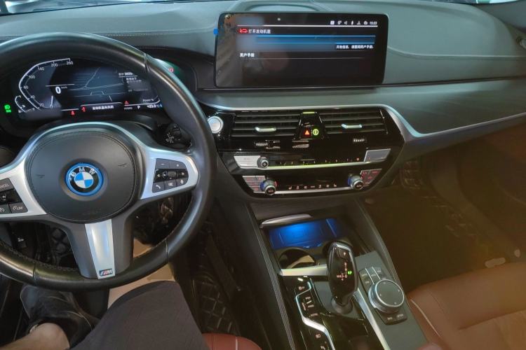 Used BMW 5 Series New Energy 2022 535Le M Sport Package
