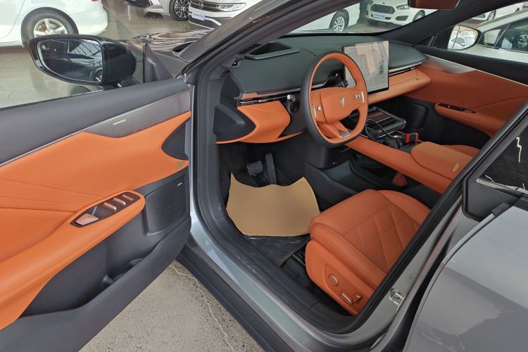 Used Deepal S05 2024 200 Ultra Range-Extended Long-Range Version