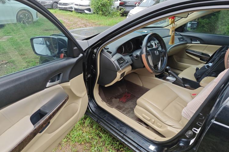 Used Honda Accord 2010 2.0L EX Driver Seat