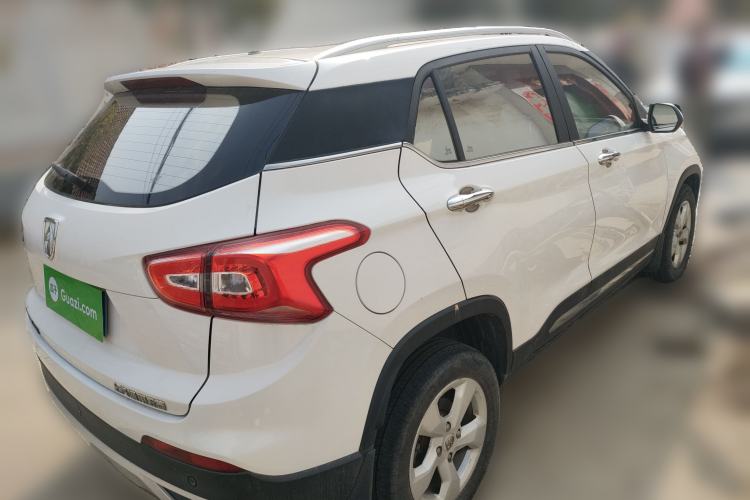 Used Baojun 510 2017 1.5L Automatic Fashion Model
