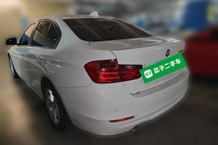 Used BMW 3 Series 2015 320i Luxury Line Stylish Edition