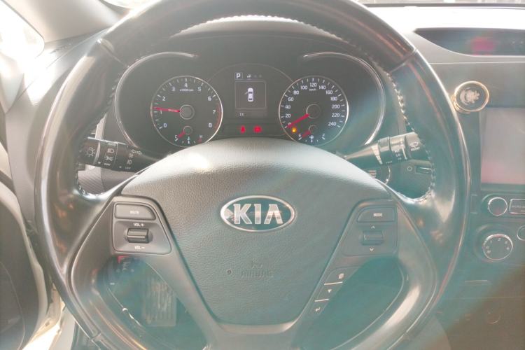 Used Kia K3 2016 1.6L Automatic GLS
