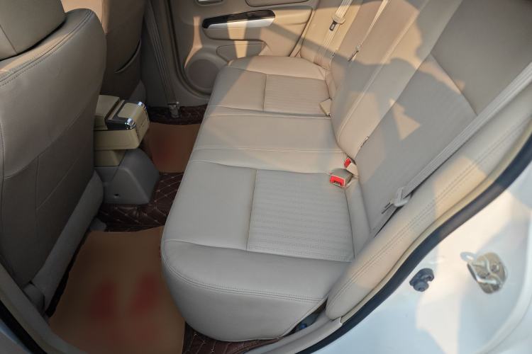 Used Venucia D50 2015 1.6L Automatic Luxury Edition
