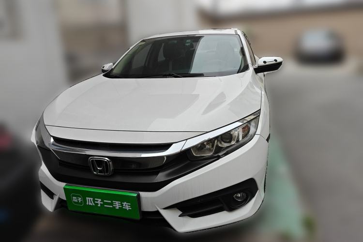 Used Honda Civic 2016 220TURBO CVT Luxury Edition
