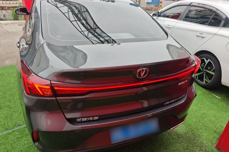 Used CHANGAN Eado 2024 PLUS Blue Whale NE 1.4T GDI DCT High-Energy Edition
