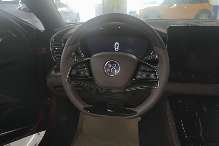 Used BYD Han 2022 DM-i 121KM Prestige Model Steering Wheel