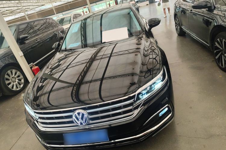 Used Volkswagen Phideon 2021 380TSI Prestige Edition Exterior 1