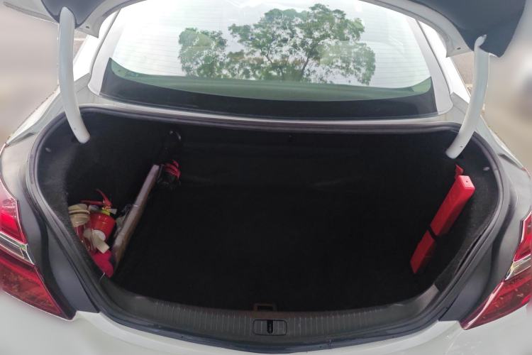 Used Buick Regal 2015 1.6T Elite Tech Model Trunk