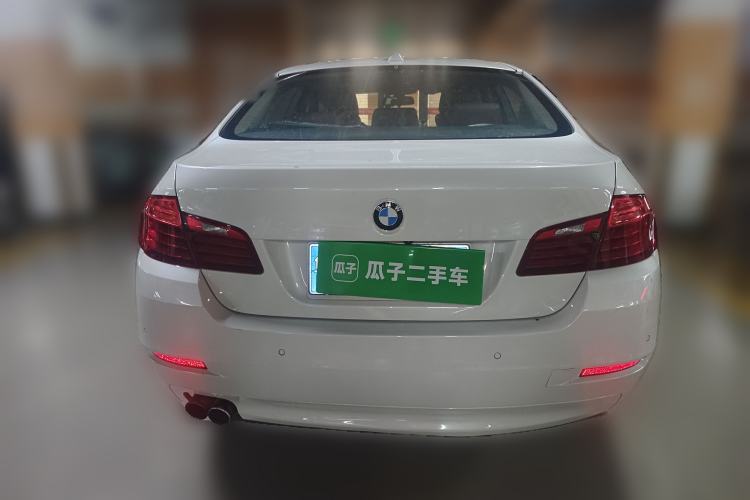 Used BMW 5 Series 2014 528Li Leading Model
