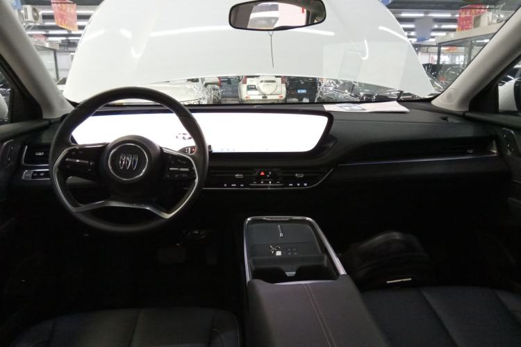 Used Buick LaCrosse 2023 Restyled 25T Cross-Country Edition
