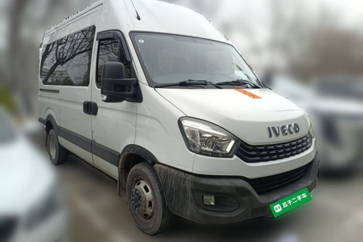 Used Iveco Eurocargo 2021 2.0T Manual Super Rui Long Wheelbase Short Overhang High Roof Side-Sliding Door F1A
