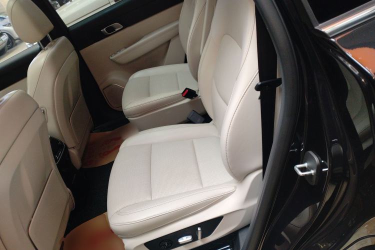 Used Li Auto ONE 2021 Extended-Range 6-Seater Version Left Rear Seat