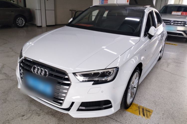 Used Audi A3 2020 Limousine 35 TFSI Fashion Edition China VI Emission Standard