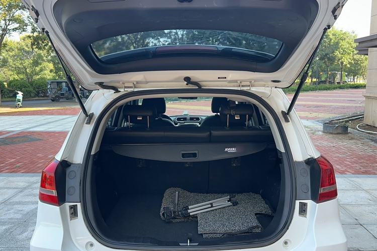 Used Haval H2 2016 Red-Label 1.5T Automatic Two-Wheel Drive Luxury Model