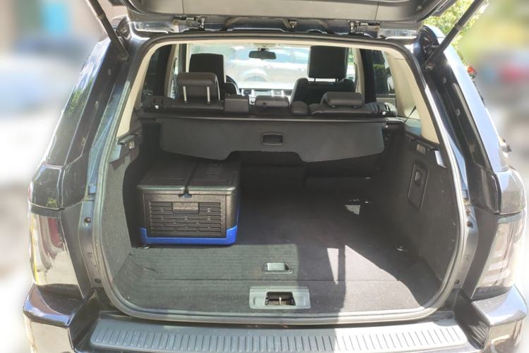 Used Land Rover Range Sport 2011 3.0 TDV6 Diesel Version
