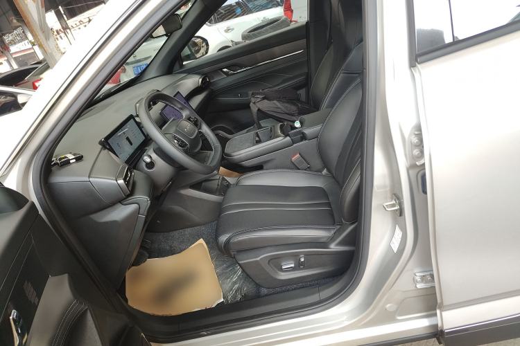 Used Dongfeng Aeolus L7 New Energy 2024 205 Air