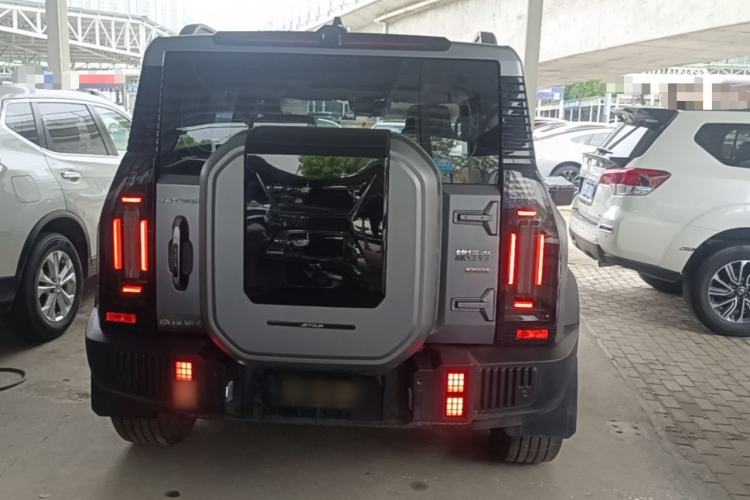 Used JETOUR Traveler 2023 2.0T All-Wheel-Drive CrossPRO Rear