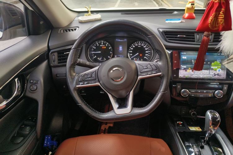 Used Nissan X-Trail 2019 2.0L CVT Smart Connect Comfort Edition 2WD