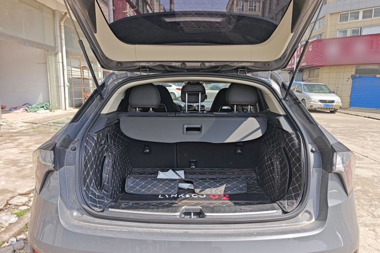 Used Lynk & Co 02 2018 1.5T DCT Two-Wheel Drive Pro Version China V Emission Standard
