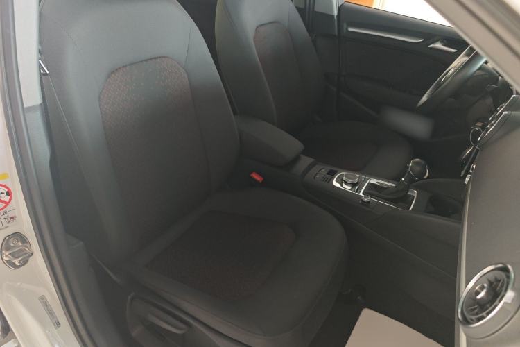 Used Audi A3 2020 Restyled Sportback 35 TFSI Entry-Level China VI Emission Standard
