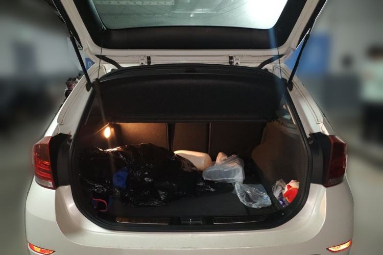 Used BMW X1 2015 sDrive18i Fashion Upgrade Edition Trunk