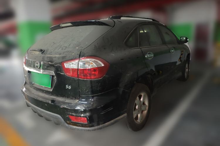 Used BYD S6 2013 Jingyue Edition 2.0L Manual Luxury Model 5 Seats
