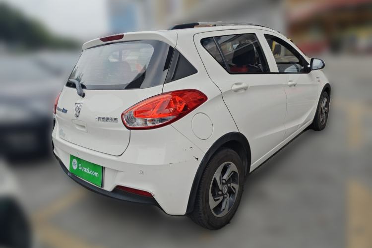 Used Baojun 310 2017 1.5L Automatic Fashion Model