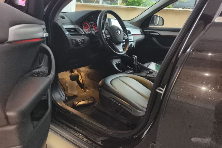 Used BMW X1 2016 sDrive18Li Premium Edition