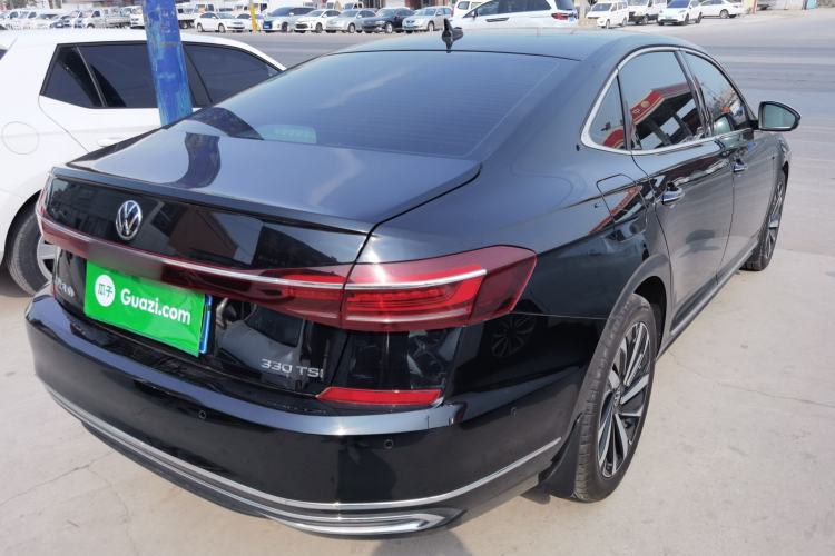 Used Volkswagen Passat 2022 330TSI Luxury Edition
