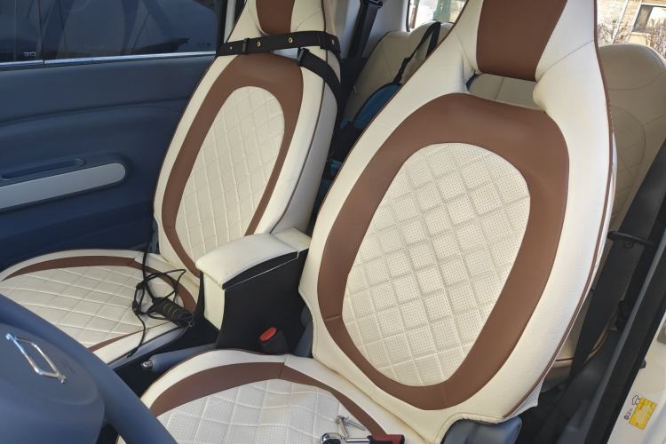 Used Bestune Pony 2025 222km Range Agile Horse Left Front Seat