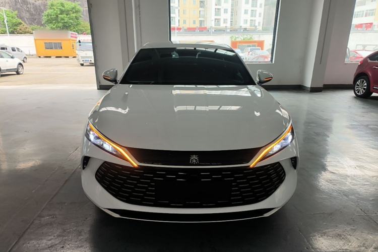 Used BYD Qin L 2024 DM-i 80KM Leading Model Front