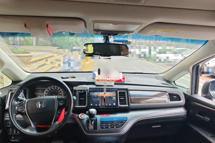 Used Honda Elysion 2016 2.4L Luxury Edition
